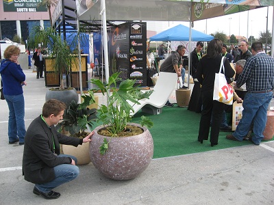 Jeff Girard at the Buddy Rhodes Concrete Products booth